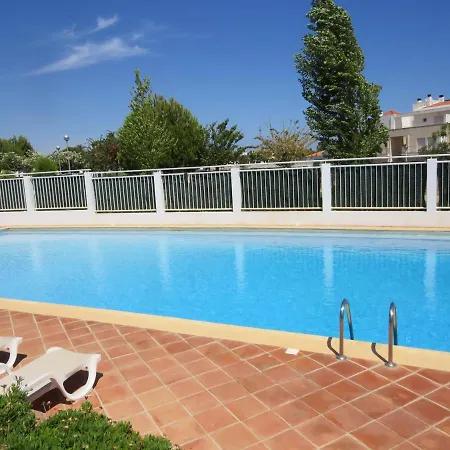 Apartment Apartamento T2 Em Condominio Privado Com Piscina - Santa Luzia *